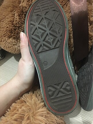 39 Beden Haki converse