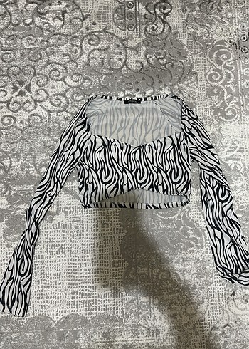 s Beden Zebra Desenli Uzun Kollu Bluz
