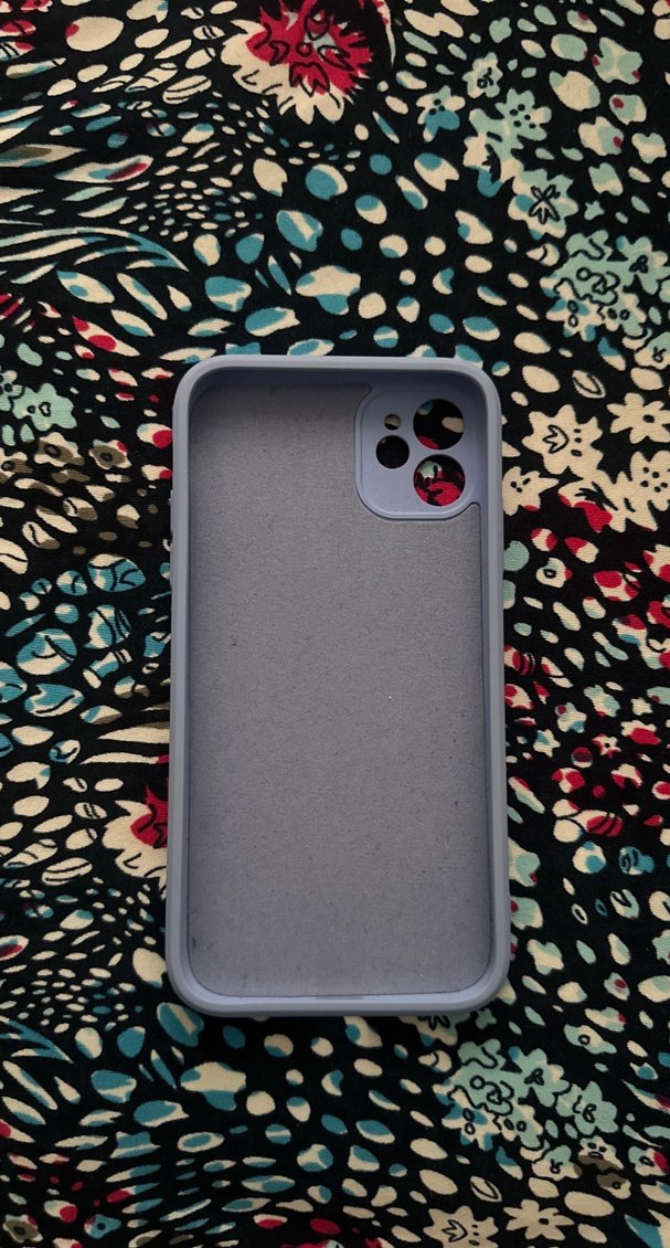 Gri Telefon Kılıfı, Rahat ve Şık iPhone 11 - Görsel 2