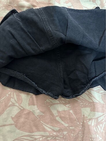 s Beden siyah Renk Orjinal bershka şortlu etek çok tatlı