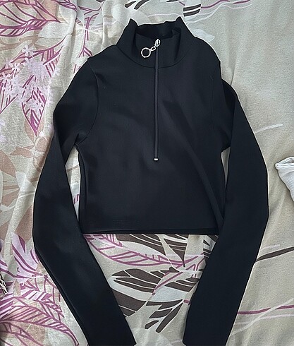 Fermuarlı body ve üst