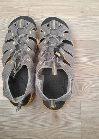 Gri Erkek Spor Sandalet Keen Bantlı 41 - Görsel 2