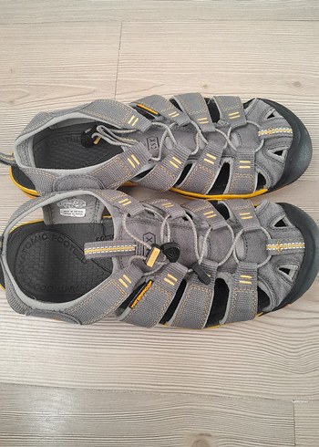 Gri Erkek Spor Sandalet Keen Bantlı 41 - Görsel 5
