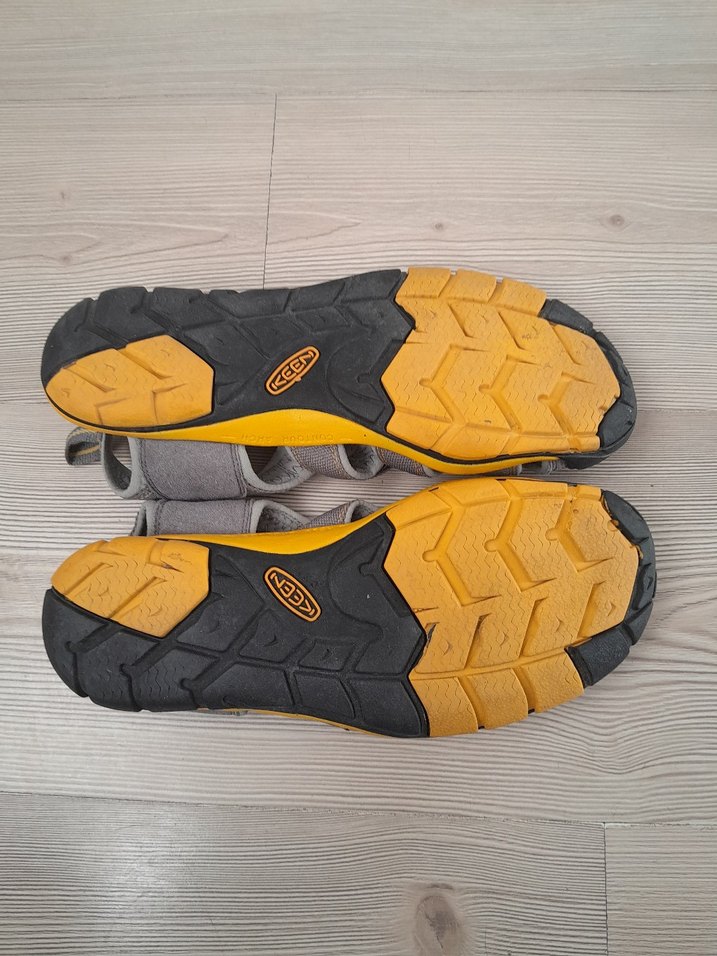 Gri Erkek Spor Sandalet Keen Bantlı 41 - Görsel 3