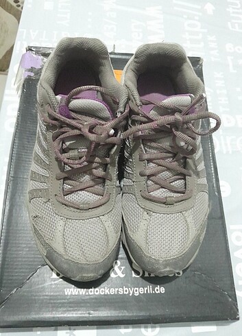 Columbia 37,5 ayakkabı küçük bir defosu var  - Görsel 6