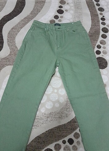 Trendyol 38 beden pantolon paçaları yırtmaçlı idi ben tersine di - Görsel 3