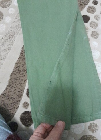 Trendyol 38 beden pantolon paçaları yırtmaçlı idi ben tersine di - Görsel 4