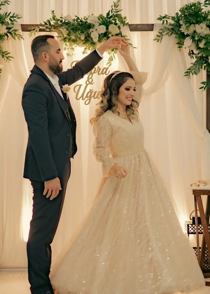 Nişan Elbisesi - Görsel 3