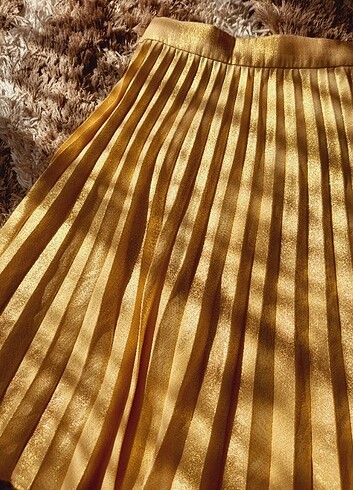 l Beden Gold etek ışıl ışıl