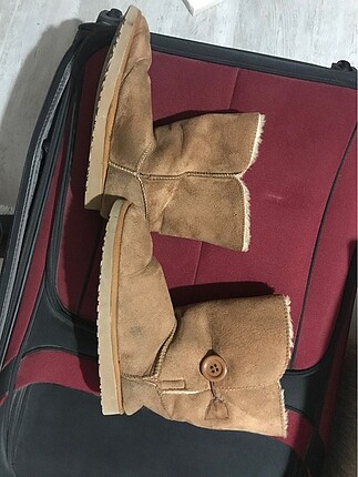 Diğer Ugg bot