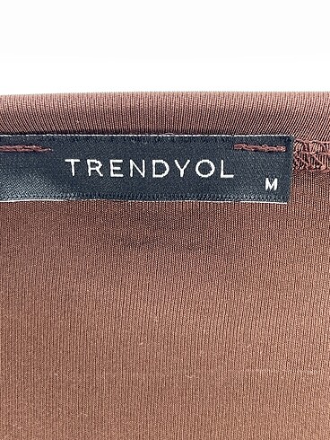 m Beden kahverengi Renk Trendyol & Milla Bluz %70 İndirimli.
