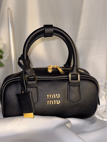 Miu Miu Miu miu siyah