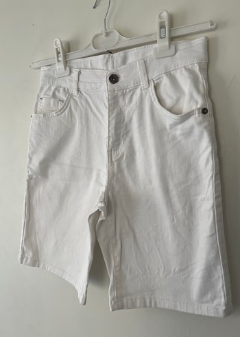 LC Waikiki Beyaz Pamuklu Erkek Çocuk Mini Şort