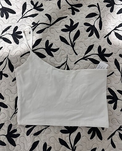 Bershka crop