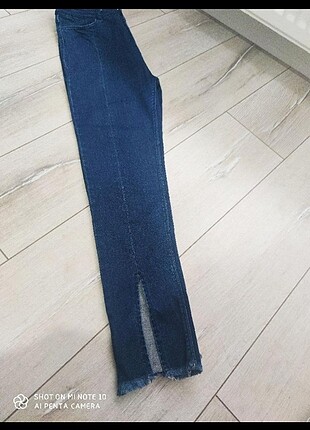 Yırtmaçlı spor Jean