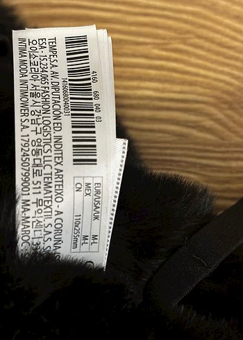 Oysho ski tüylü eldiven - Görsel 4