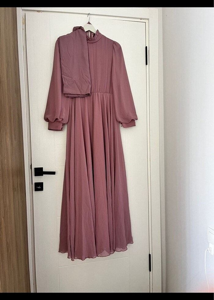 Tesettür abiye şalıyla birlikte - Görsel 4