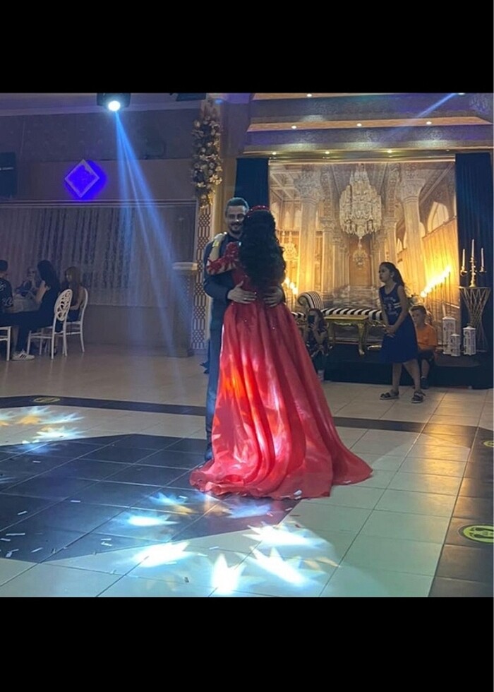 Kırmızı Kınalık Abiye - Görsel 3