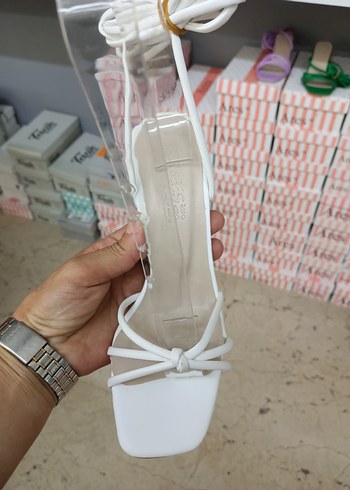Diğer Diger Beyaz Bağcıklı Stiletto Kadın Ayakkabı