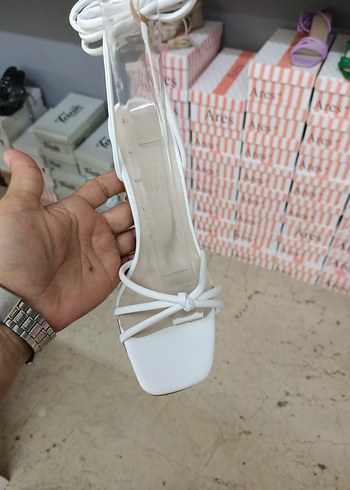 38 Beden beyaz Renk Diger Beyaz Bağcıklı Stiletto Kadın Ayakkabı