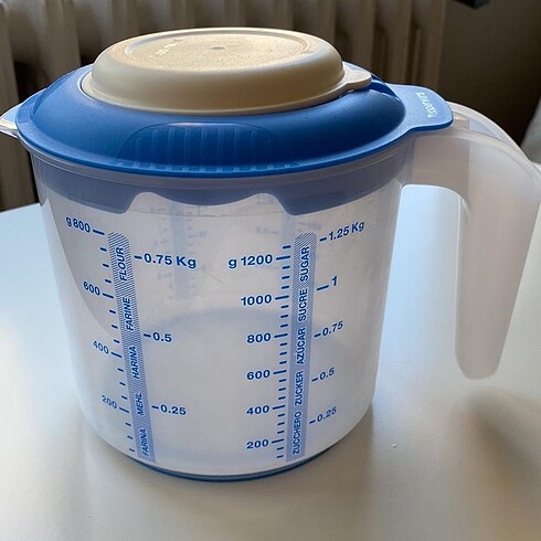 Tupperware Tupperware ölçekli karıştırma,saklama,sürahi