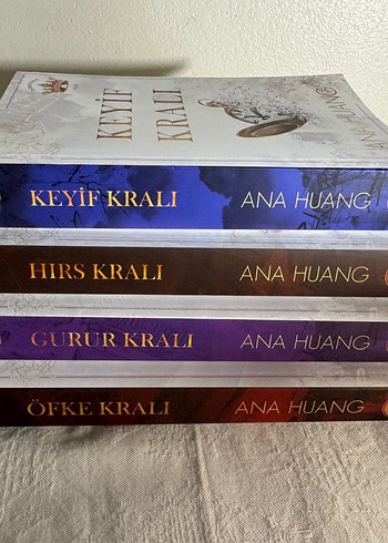 Ana Huang 4 Kitap Seti - Duygu Temalı Romanlar