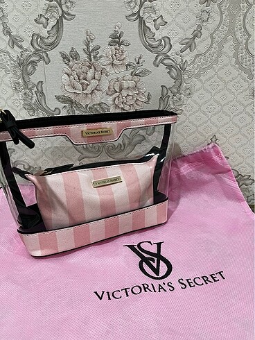 Victoria's secret makyaj çantası