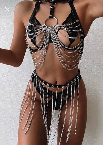 Zincir Detaylı Siyah Gotik Vücut Zinciri - Görsel 2