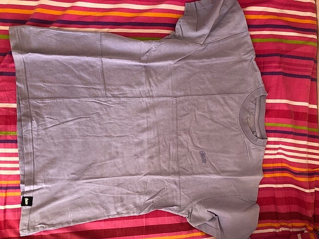 Pullbear tshirt