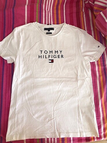Tommy hilfiger tshirt