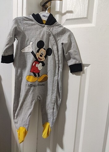 Mickey mouse tulum
