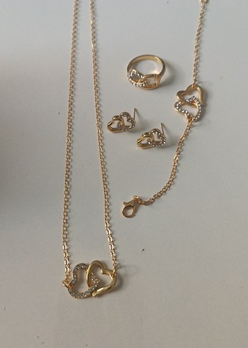 Accessorize Altin Kalpli Romantik Taki Seti