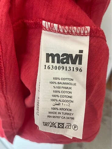 m Beden Mavi marka kırmızı üst