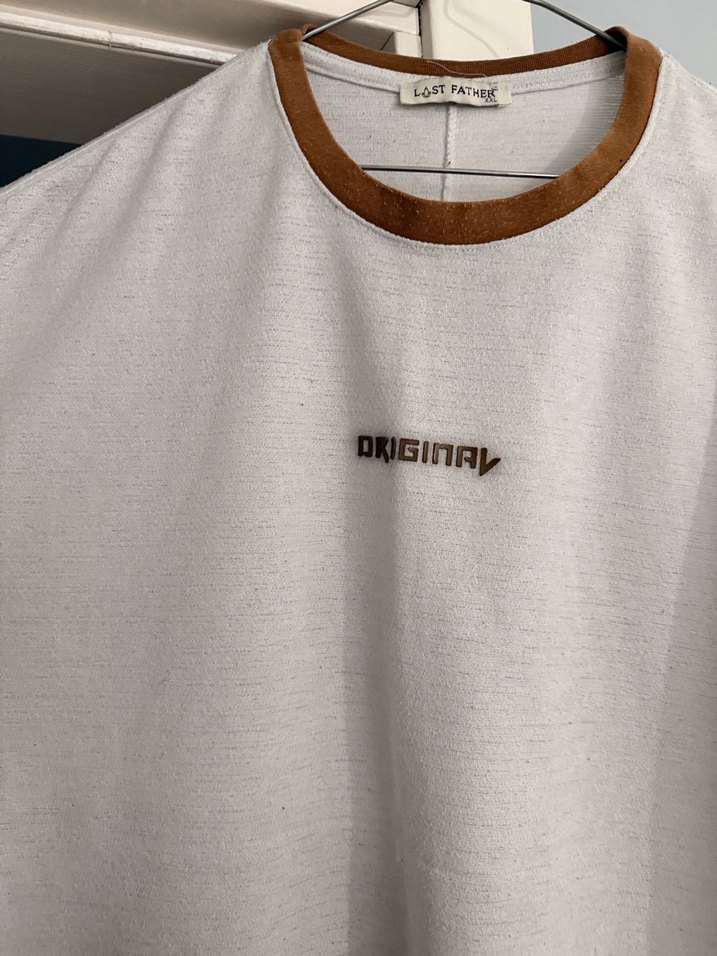 Beyaz Oversize Baskılı Kısa Kollu Tişört - Görsel 2