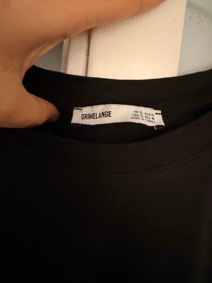 Erkek Siyah Baskılı Keten Tişört - Görsel 3