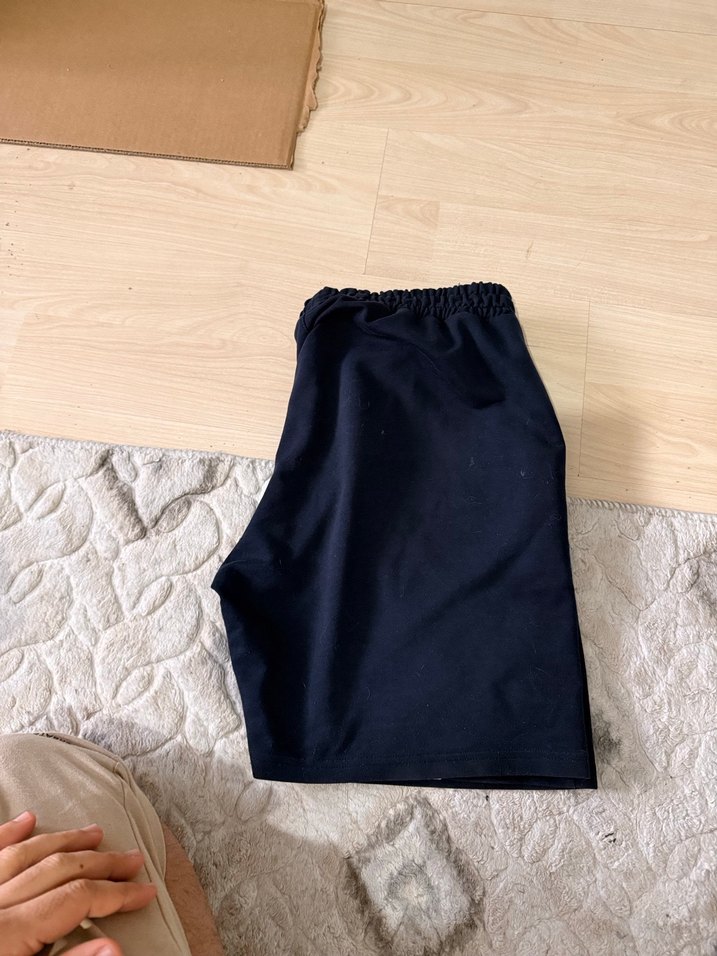 Erkek Mavi Rahat Kesim Şort - Görsel 3