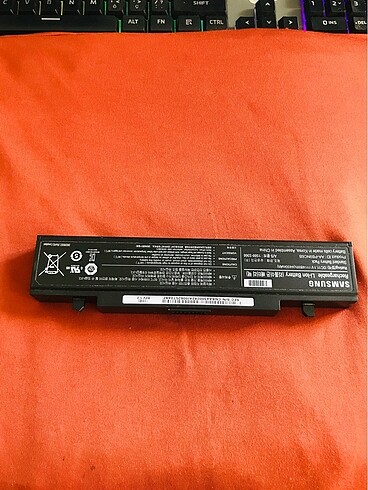 SAMSUNG NP300E5C