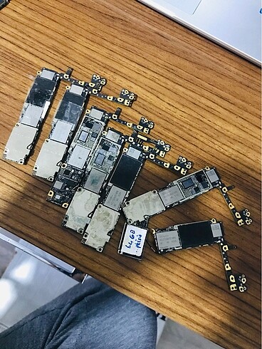 Beden İPhone 6 anakart 7