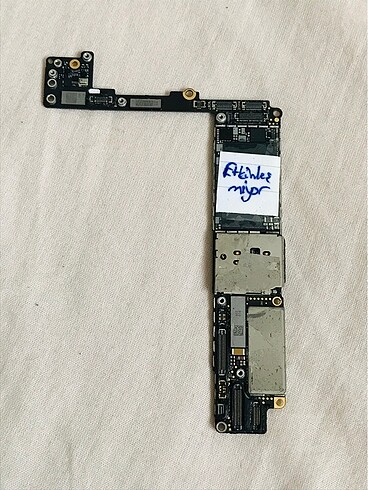 iPhone 8 Plus anakart