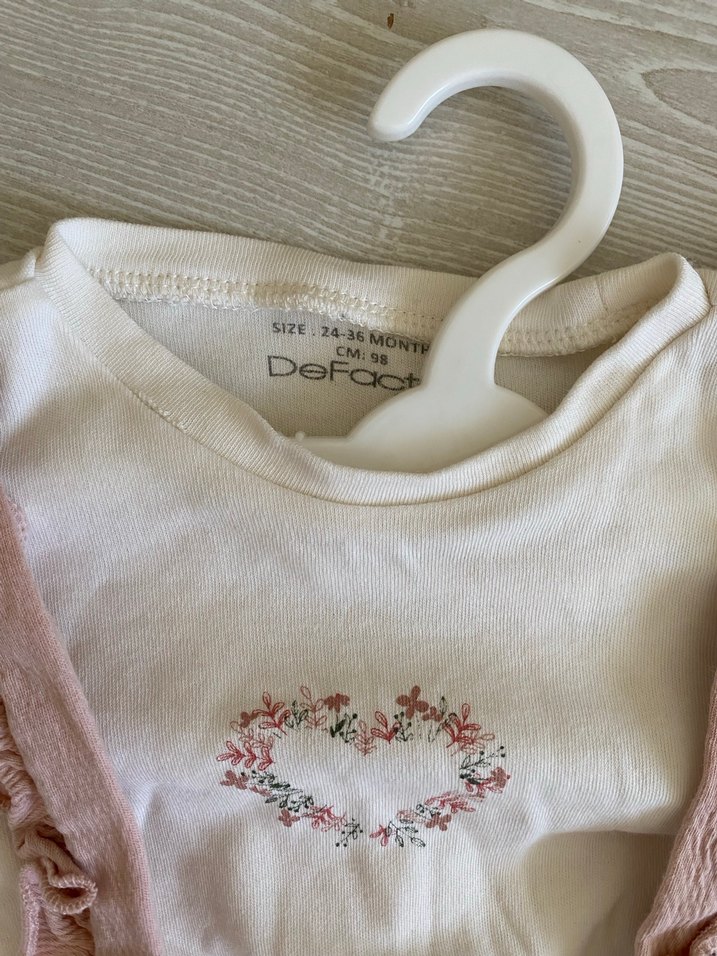 Pembe Nakışlı Fırfırlı Bebek Kız Takımı - Görsel 2