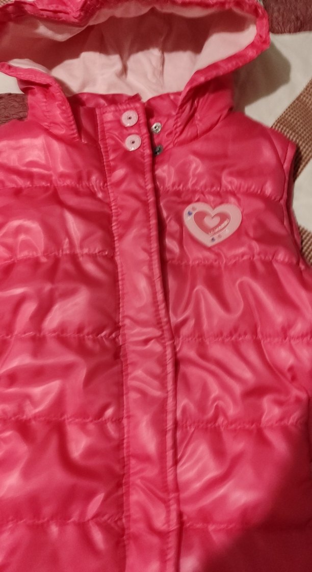 Kız Çocuk Kapüşonlu Pembe Şişme Yelek - Görsel 2