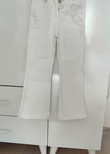 Pantolon 500 almıştım 180tl satıyorum 2 kez giyildi