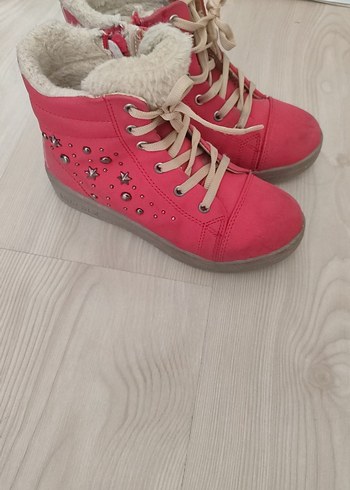 Kız Çocuk Pembe Süet Kürklü Spor Bot