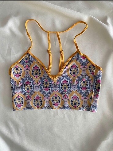Urban Outfitters Anthropologie Crop Büstiyer