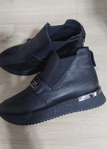 hakiki deri Tokalı Siyah bayan Bot - Görsel 2