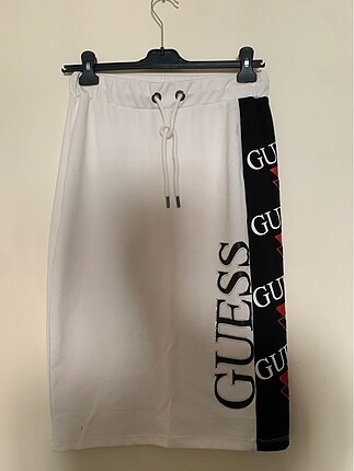 Guess Etek