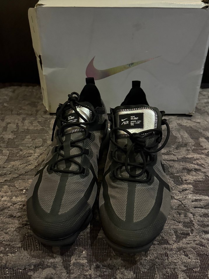 Nike Air VaporMax 2019 Triple Black — görsel 2/7