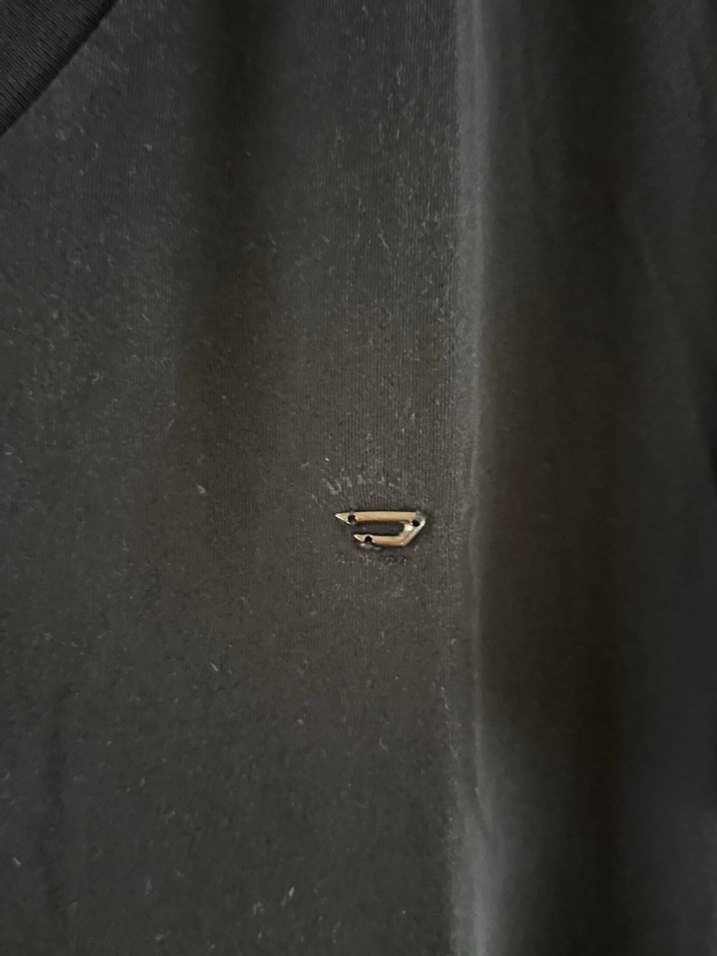 Diesel Siyah V Yaka T-Shirt — görsel 5/6