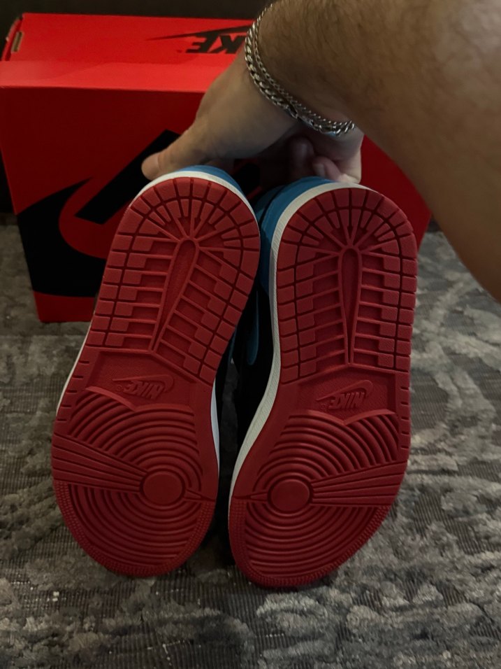 Nike Air Jordan 1 High NC to CHI W — görsel 5/9