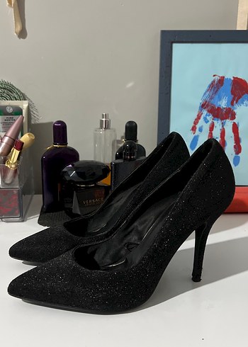 Siyah Simli Topuklu Stiletto Kadın Ayakkabı bershka - Görsel 2